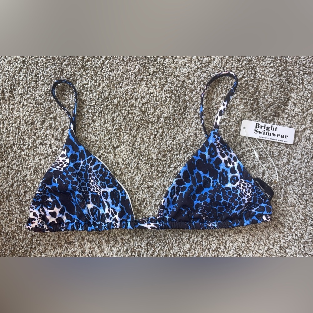 Bright swimwear Blue Leopard Bikini Top
